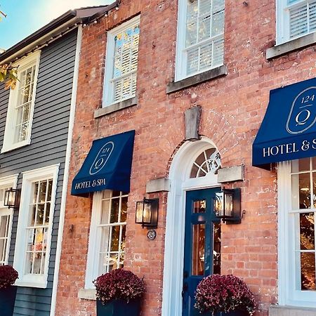 124 On Queen Hotel & Spa Niagara-on-the-Lake Ngoại thất bức ảnh The Spa at 61